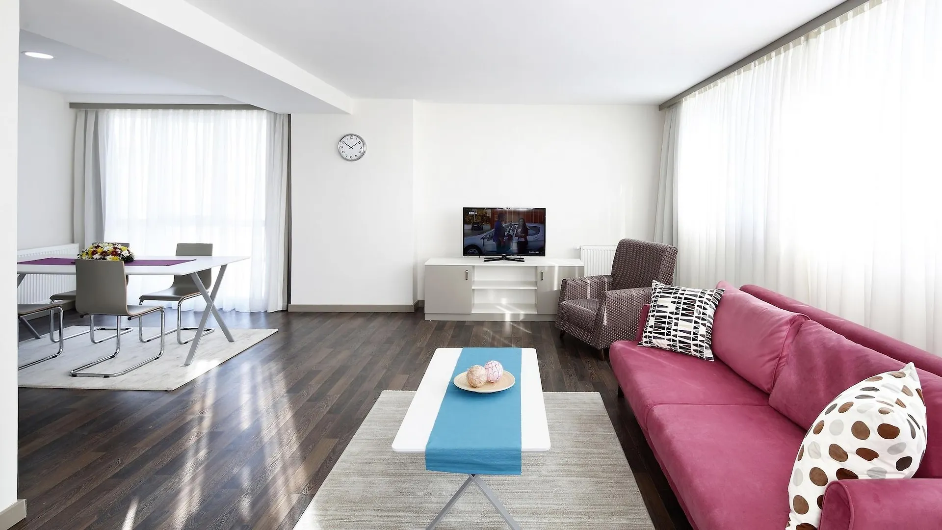 Prime Suites İstanbul 5*,